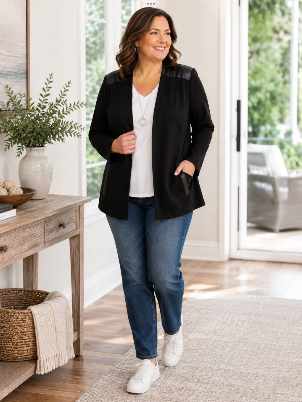 Chico's Black Open-Front Scuba knit Blazer with Faux Leather Accents size 3 (16)
